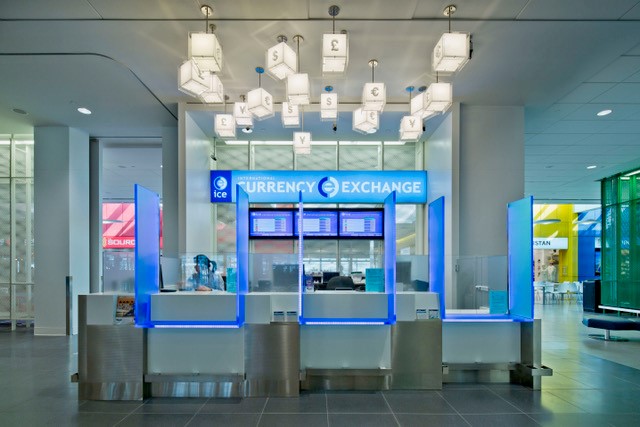 Montréal-Trudeau International Airport (YUL)